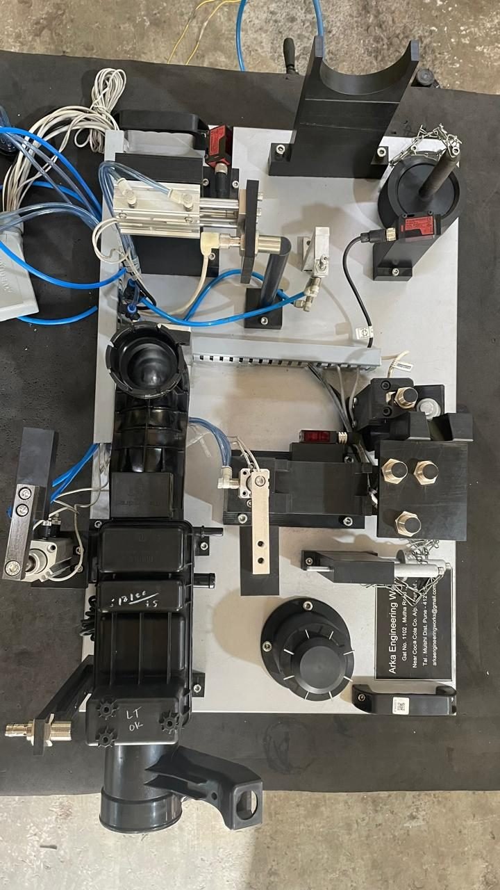 Pneumatic fixture, top view